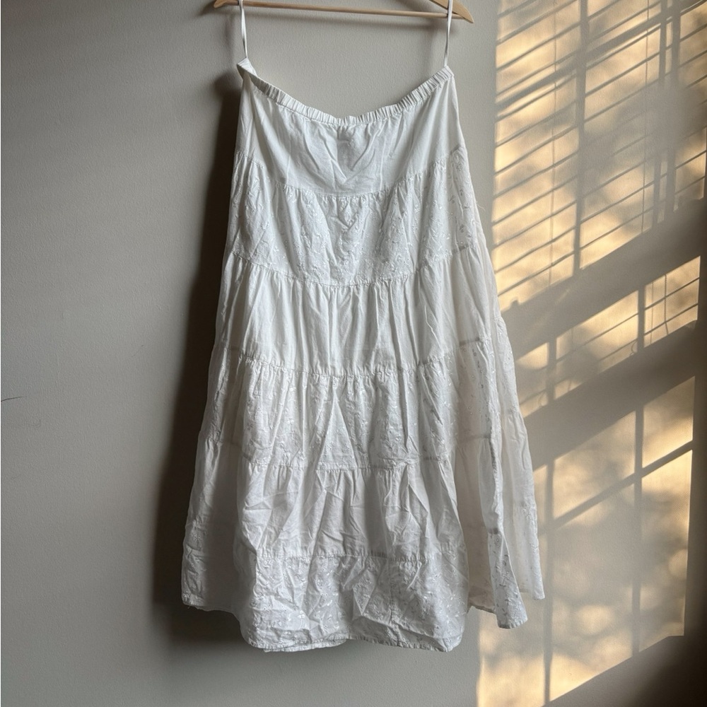 White 100% Cotton Floral Embroidered Detail Maxi Tiered Skirt Size Large